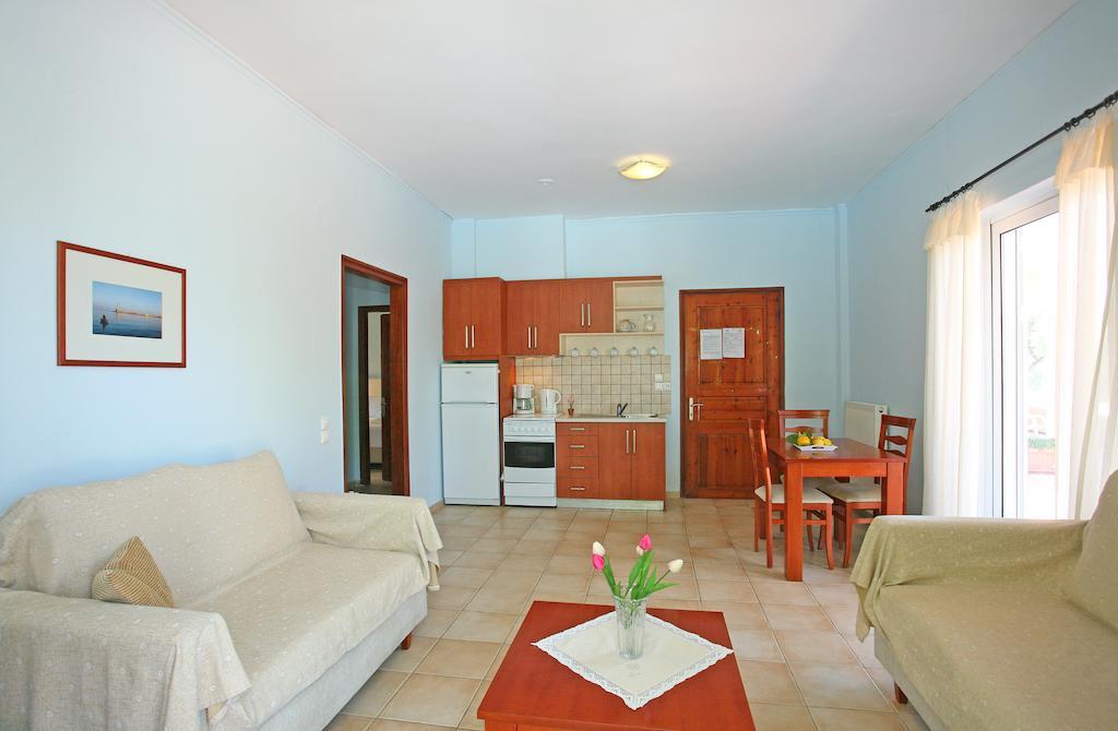 Villa Armonia Agioi Apostoli  Kamer foto